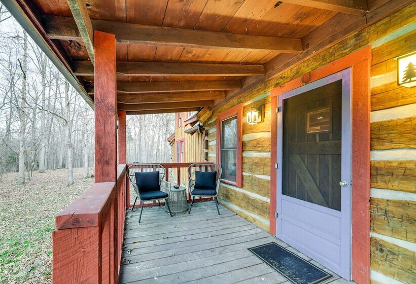 Pet Friendly Ohio Cabin W/ Deck, Grill & Fire Pit!