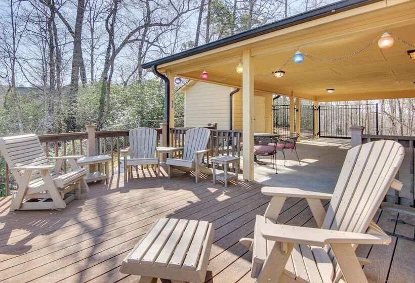 Furnished Deck + Mtn Views: Rutherfordton Home