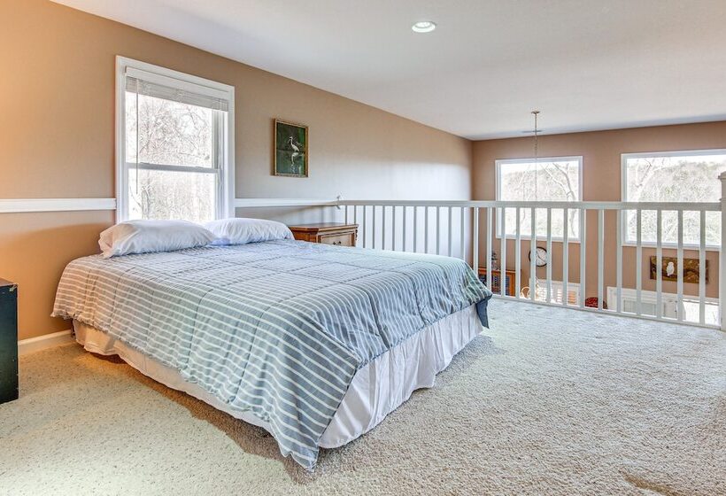 Furnished Deck + Mtn Views: Rutherfordton Home