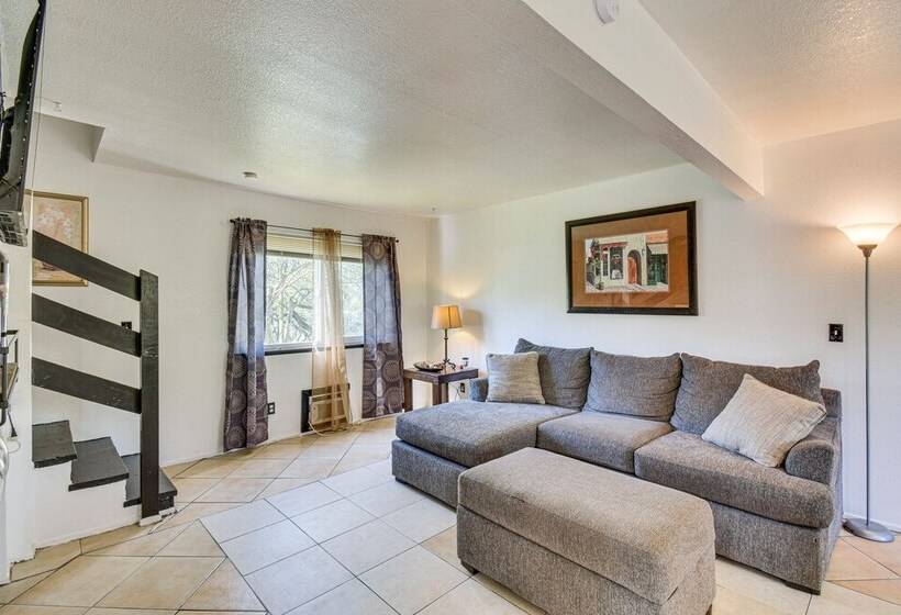 Pet Friendly Valley Springs Retreat W/ Fire Pit!