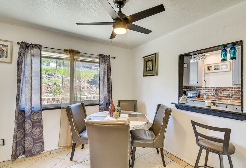 Pet Friendly Valley Springs Retreat W/ Fire Pit!