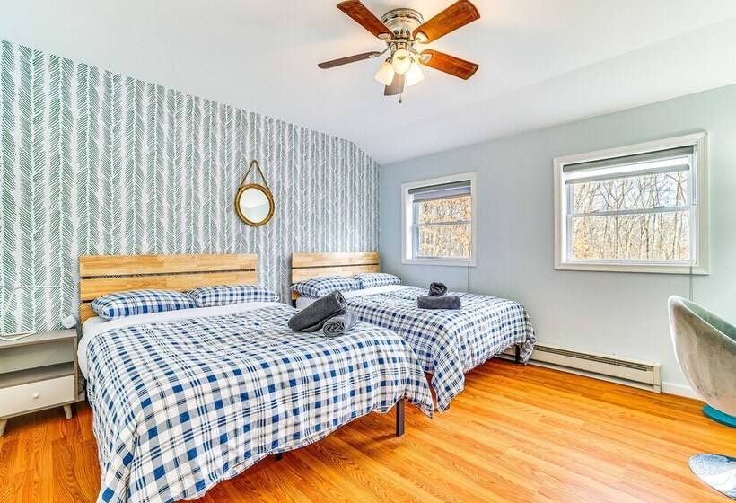 Poconos Home W/ Private Pool, Hot Tub & Sauna!