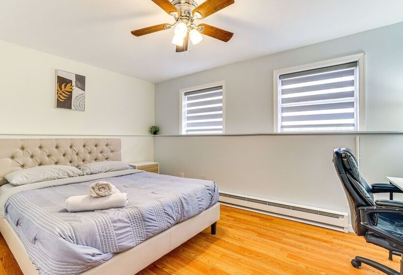 Poconos Home W/ Private Pool, Hot Tub & Sauna!