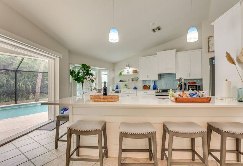 Port Charlotte Retreat W/ Heated Saltwater Pool!