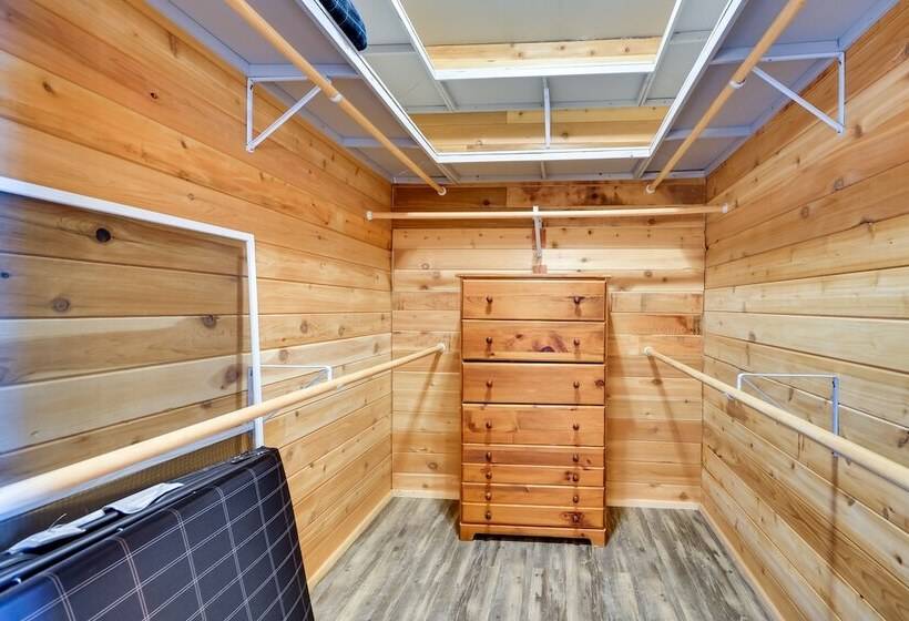 Private Clark Retreat W/ Patio & Mountain Views!