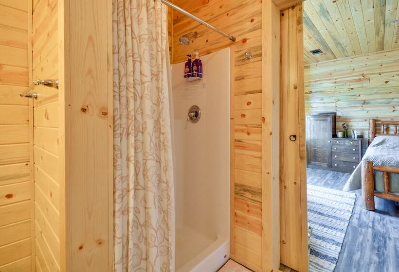 Private Clark Retreat W/ Patio & Mountain Views!