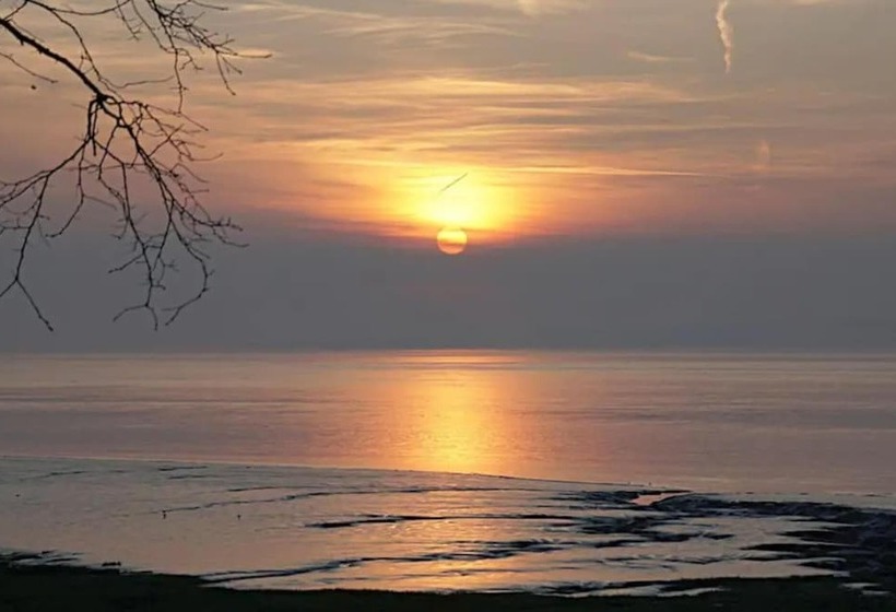 إقامة Captivating 7 Bed House In Bristol