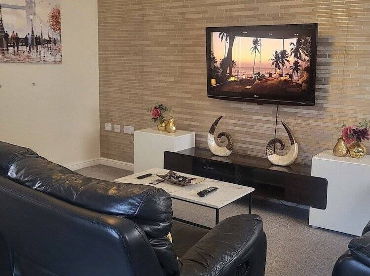 Резиденция Bolton 2bedroom 2bathroom Parking