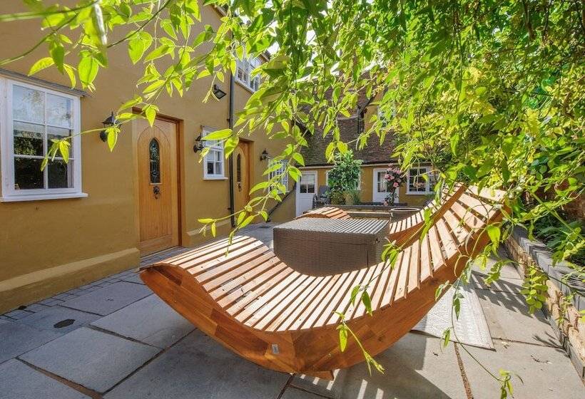 レジデンス Luxury 3 Bed Manor House Hot Tub Cinema Room Skytv