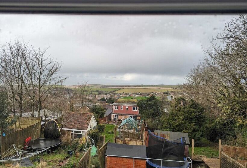 Резиденция Stunning Whole 3bed Seaview/downs National Park