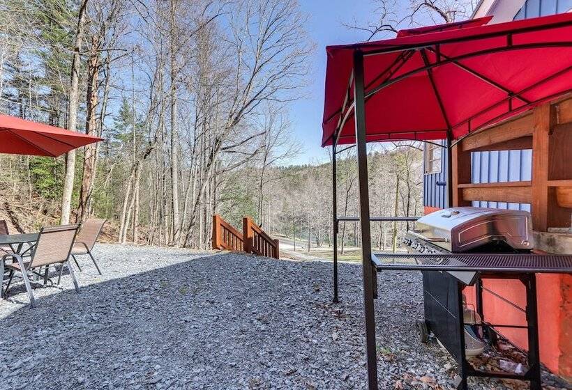 Riverfront Blue Ridge Cabin W/ Private Beach!