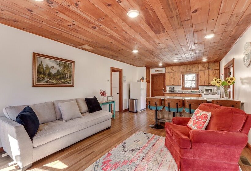 Riverfront Blue Ridge Cabin W/ Private Beach!