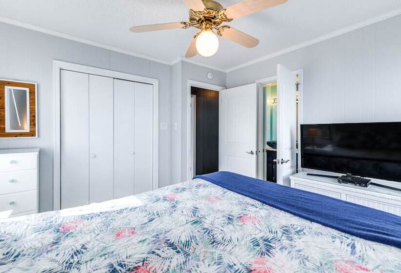 Riverfront Colonial Beach Home W/ Private Beach!