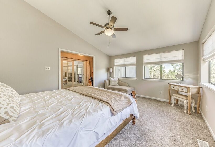 Alto Retreat W/ Wraparound Deck & Game Room!