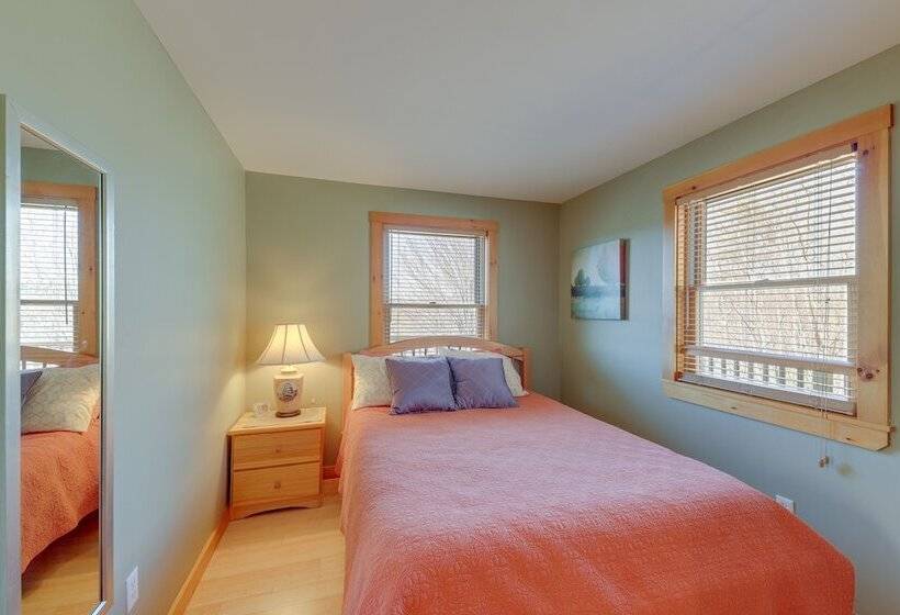 Spacious Harrison Cabin ~ 1 Mi To Long Lake!