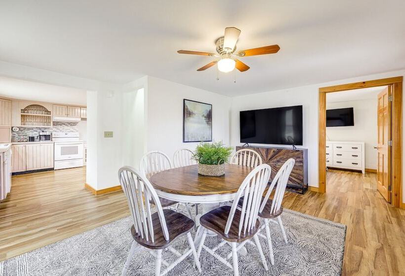 Spacious Presque Isle Home: Walk To Downtown!