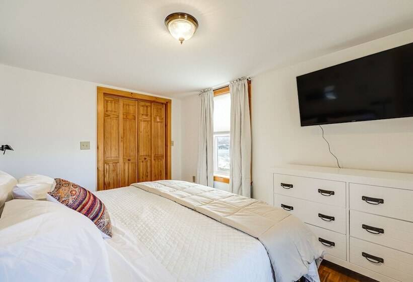 Spacious Presque Isle Home: Walk To Downtown!