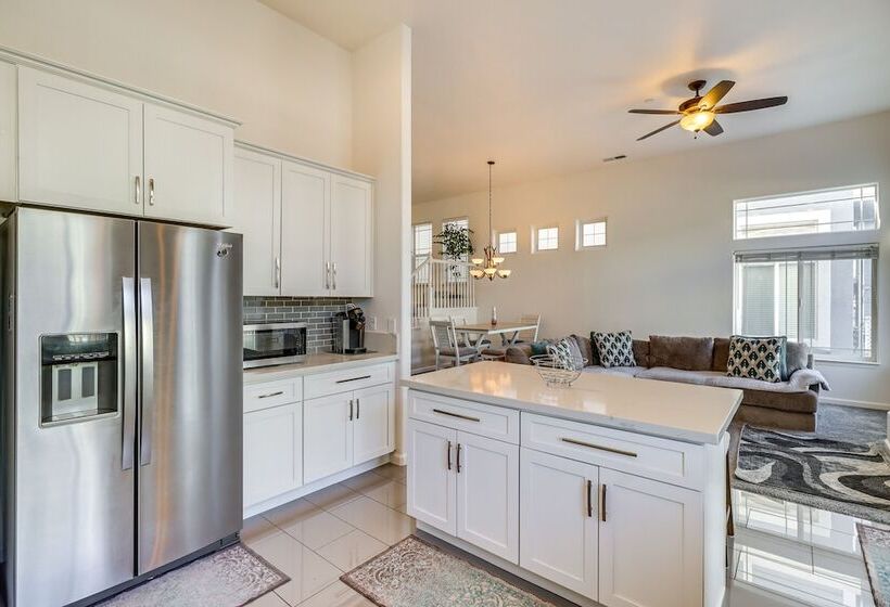 Sparks Home W/ Lake Access, 5 Mi To Downtown Reno!