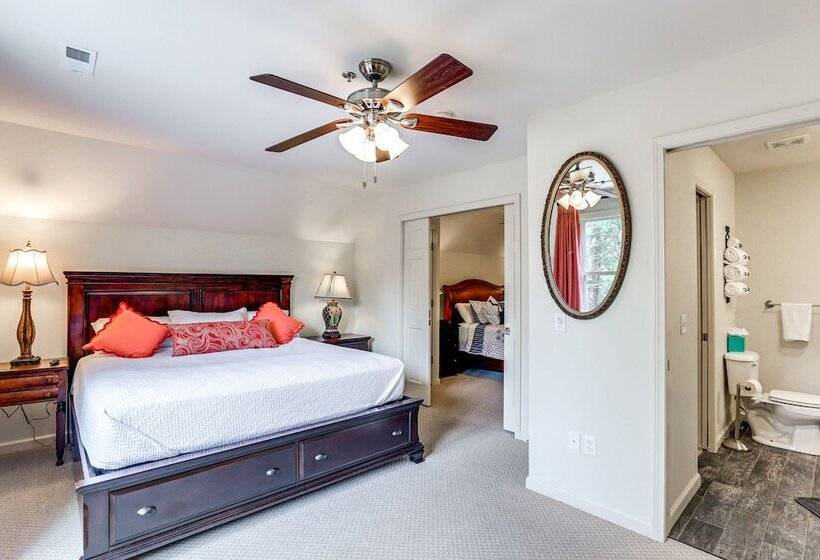 Ste Genevieve Home On 17 Acres, Near Wineries!