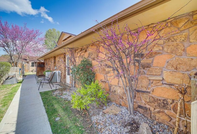 Tulsa Home W/ Outdoor Patio & Grill!