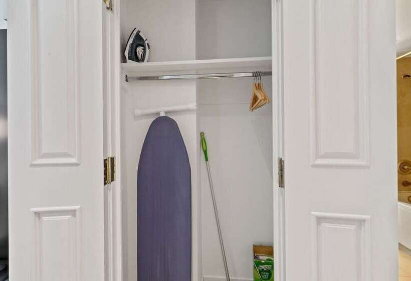 Two Adjacent Cozysuites On The Boardwalk