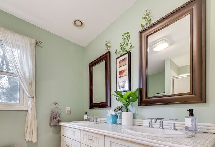 Union Pier Home W/ Outdoor Entertainment Spaces!