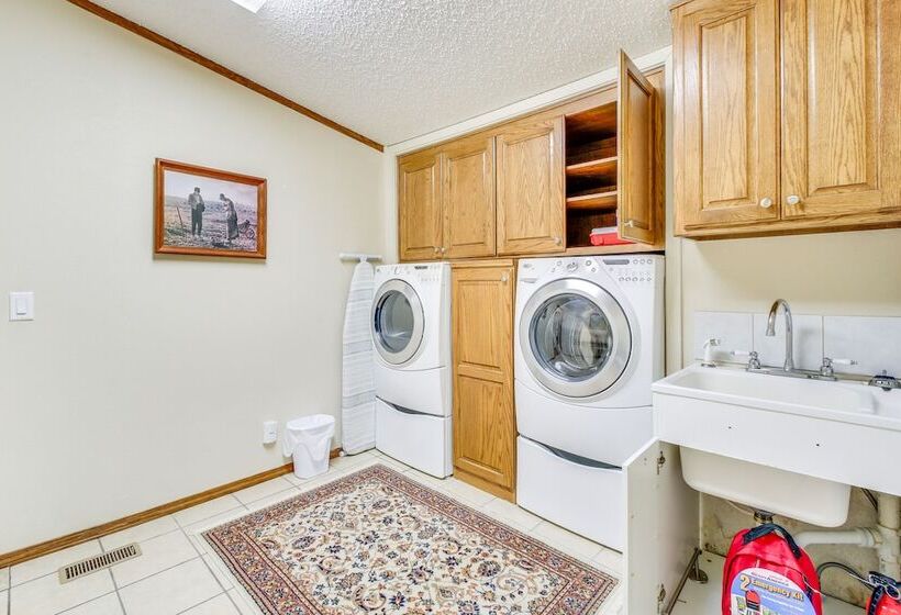 Waterfront Hot Springs Home W/ Boat Slip!