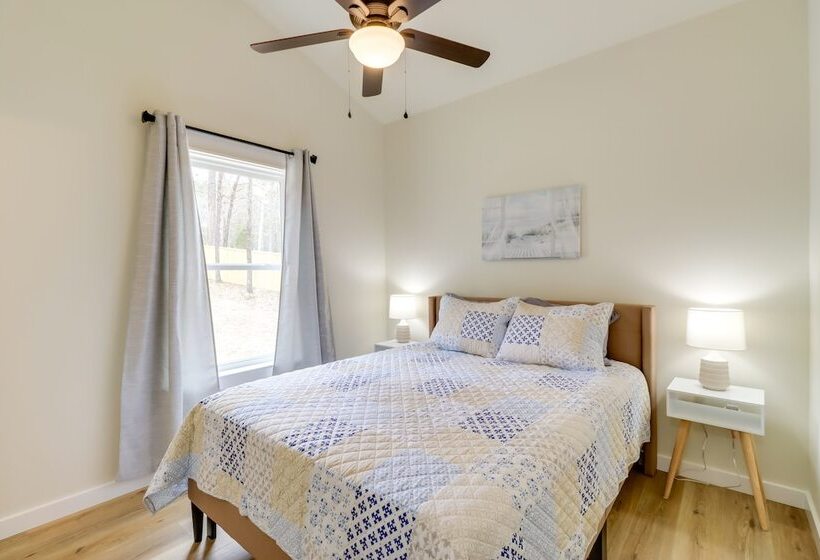 Waterfront Retreat On Greers Ferry Lake W/ Hot Tub