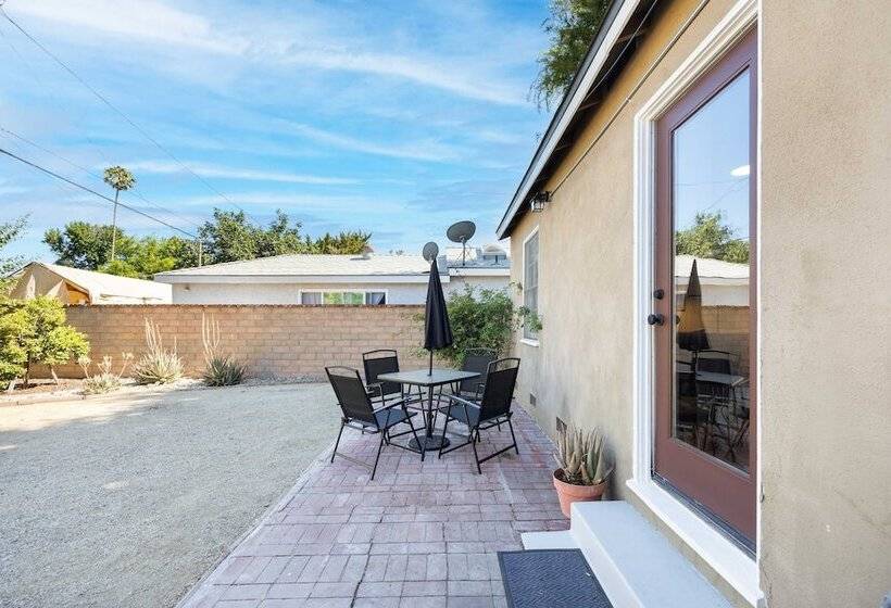 Balcom By Avantstay Newly Furnished Valley Home