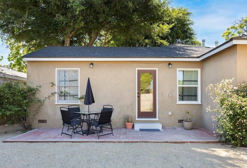 Balcom By Avantstay Newly Furnished Valley Home