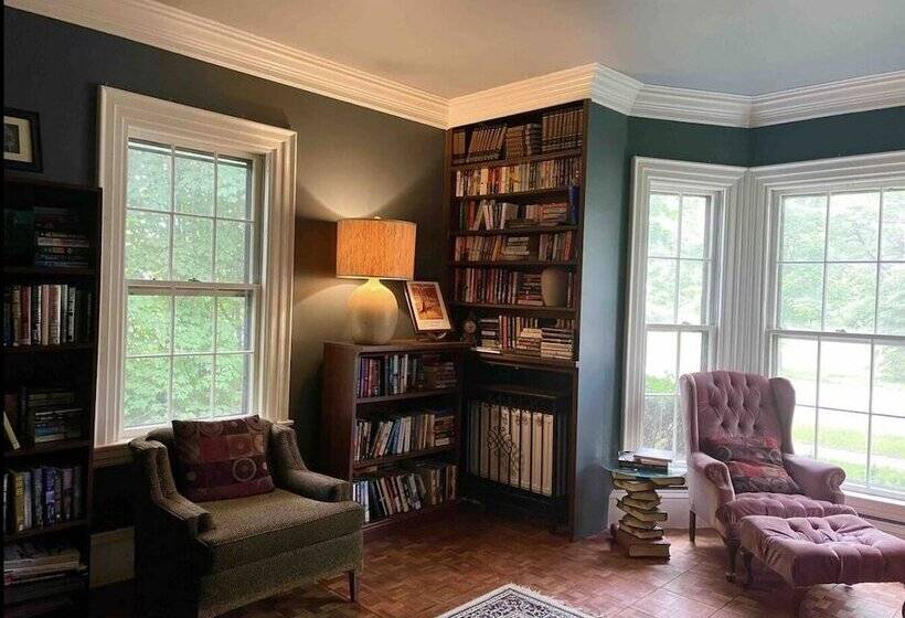 مبيت وإفطار Admiral Peary Inn