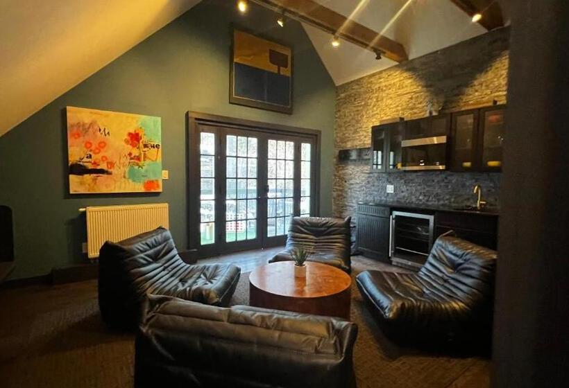 مبيت وإفطار Stay At Jimmy S