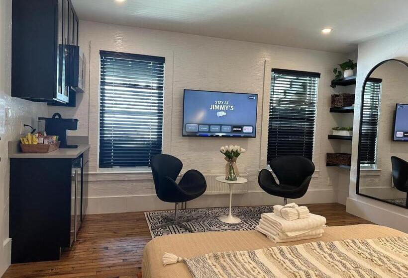 مبيت وإفطار Stay At Jimmy S