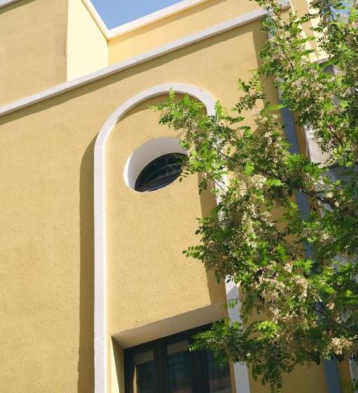 Bed and Breakfast The Mavili Urban Stay