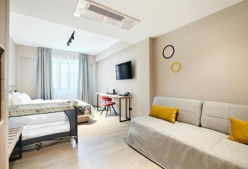 Bed and Breakfast The Mavili Urban Stay