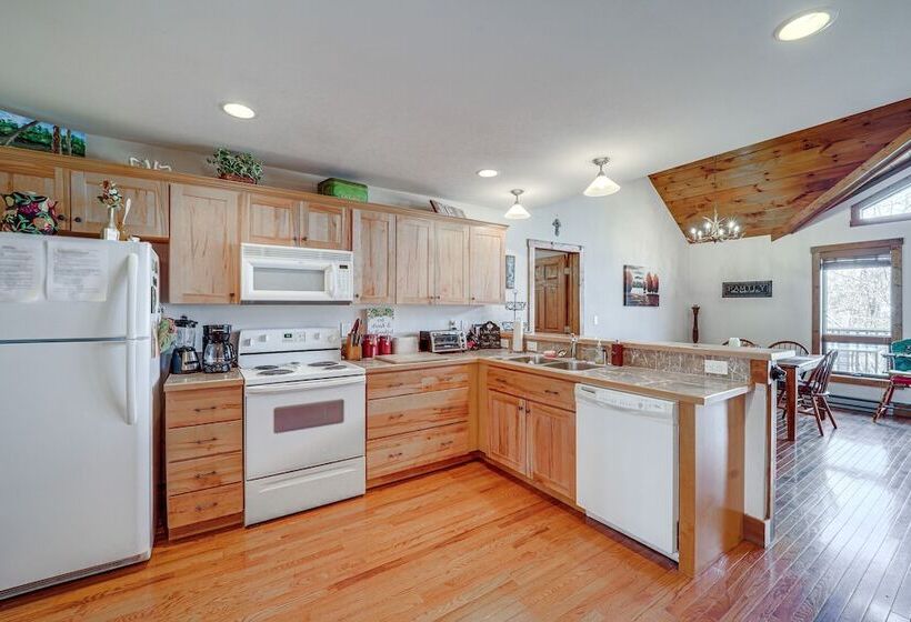 1 Mi To Beech Mtn Ski Resort: Cabin W/ Fire Pit