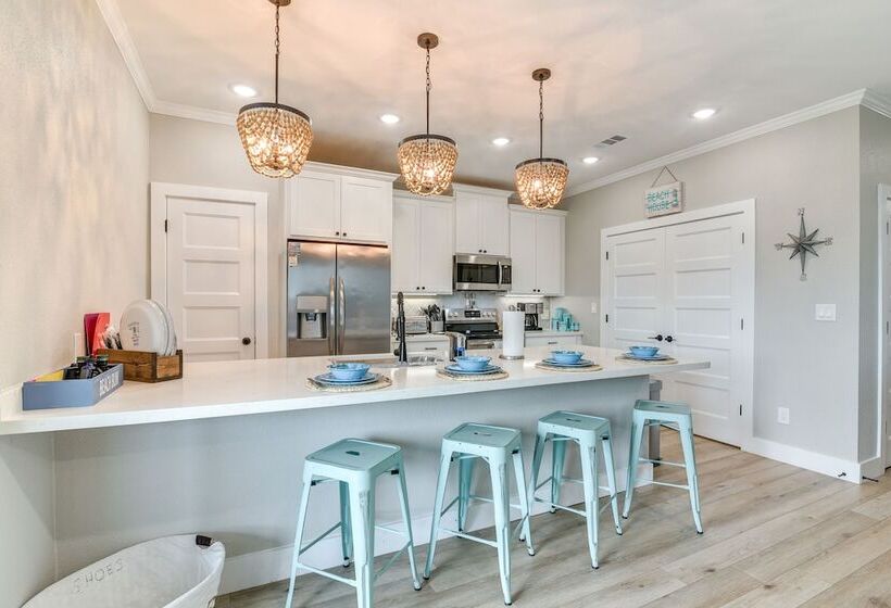 Bless Shore Heart Beach Rental, Near Waterfront