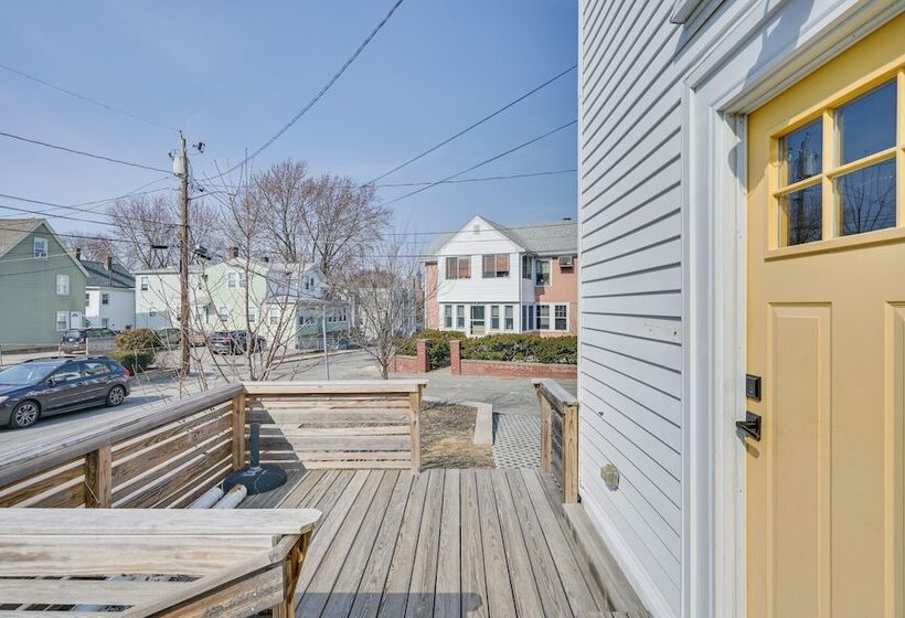 Bright & Pet Friendly Home: 2 Mi To Harvard Square