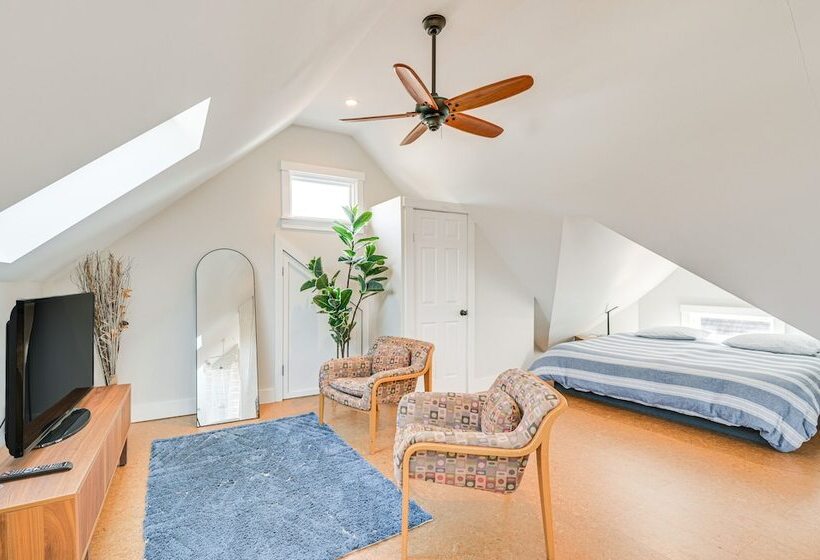 Bright & Pet Friendly Home: 2 Mi To Harvard Square