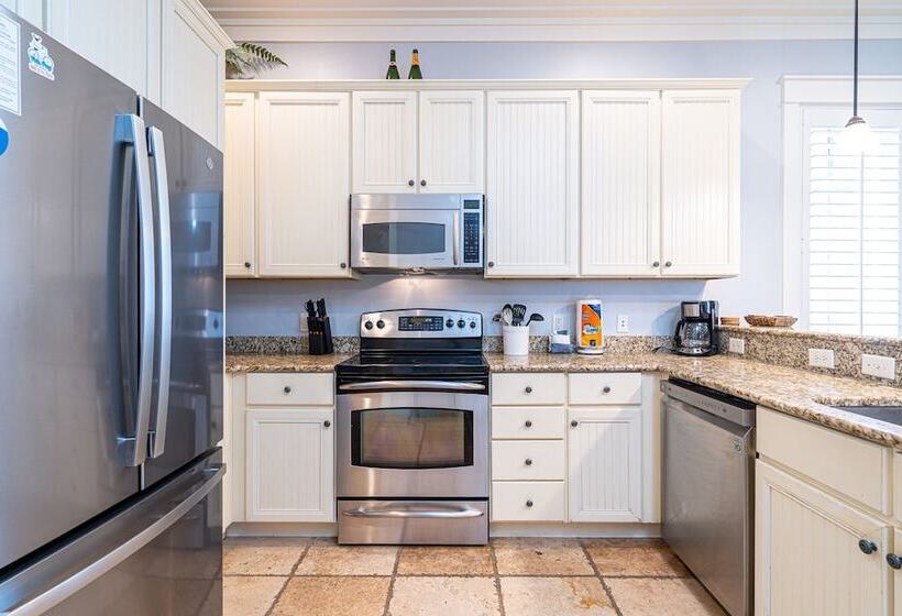 Sandestin Bungalo 45: Golf Cart, Pool, & More!