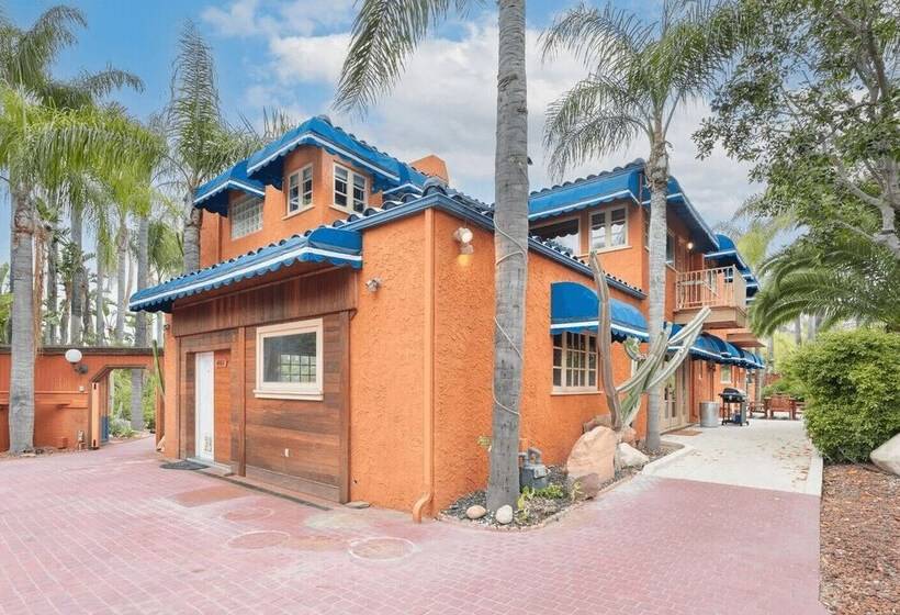 Cactus House By Avantstay Famous Cactus Compound