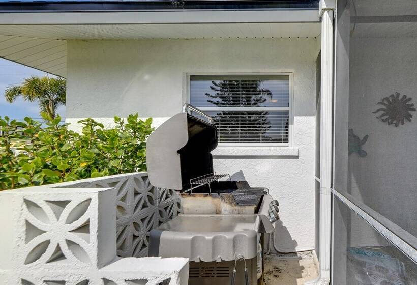 Centrally Located Sarasota Home W/ Heated Pool!