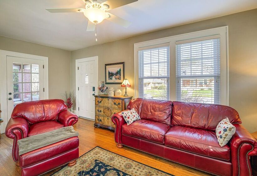 Charming Bristol Home W/ Hot Tub: 1 Mi To Downtown