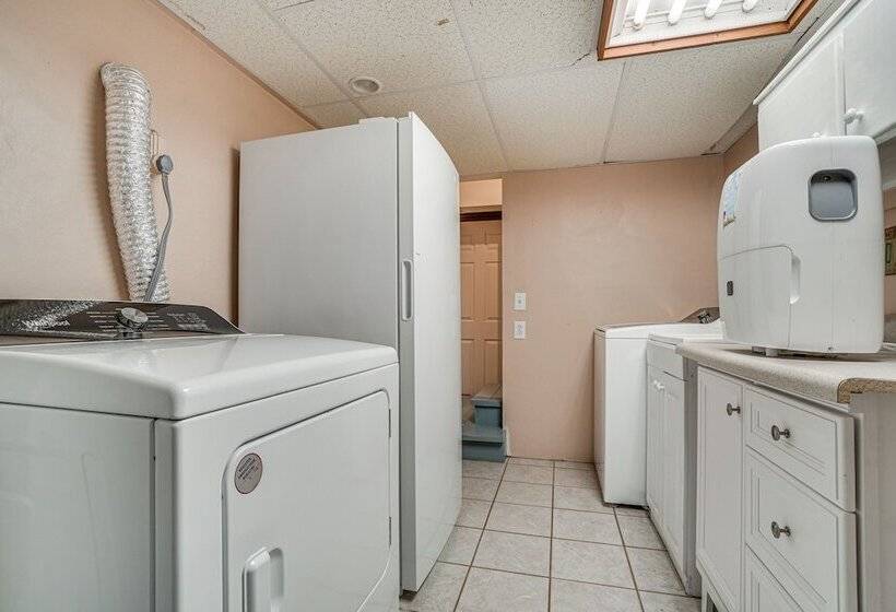 Charming Cabin W/ Fire Pit & Decks ~ 7 Mi To Helen