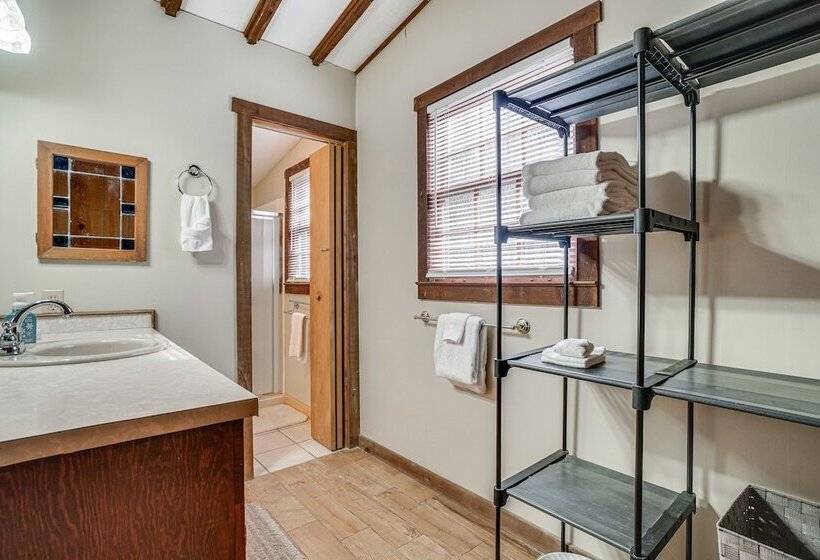 Charming Cabin W/ Fire Pit & Decks ~ 7 Mi To Helen