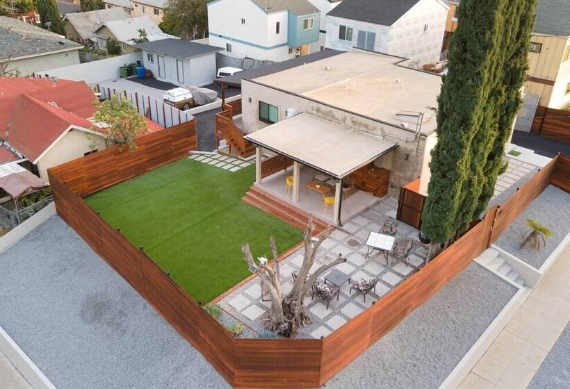 City Living By Avantstay Large Outdoor Area