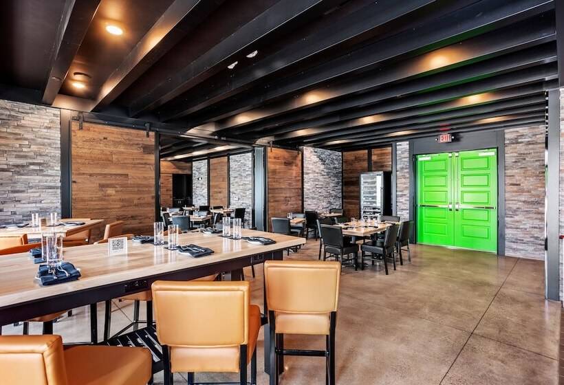 Cobblestone Hotel & Suites   Lynden