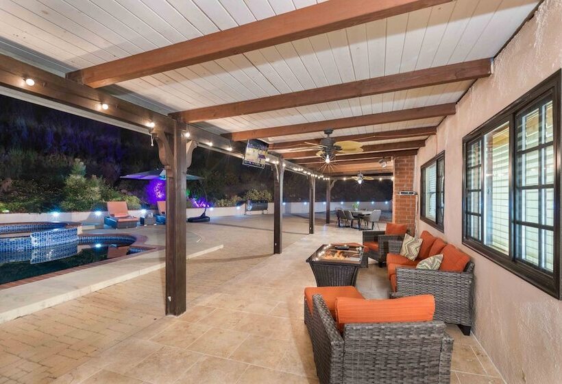 Colven By Avantstay Pool + Spa Near Golf Course