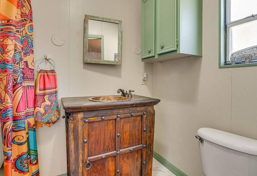 Cozy New Braunfels Retreat W/ Lake Dunlap Access