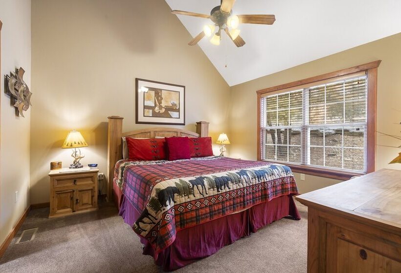 Creekside   2 Bdr Resort Cabin In Epic Location!